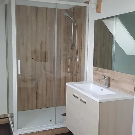 Granne De Lin étage *